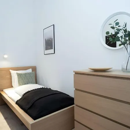 Relaxing Brand New Spot In The Lively Center Daire Budapeşte