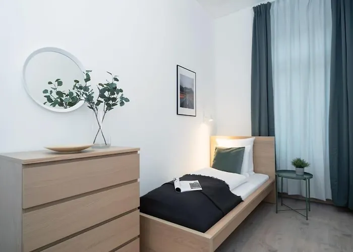Relaxing Brand New Spot In The Lively Center Apartment Budapest